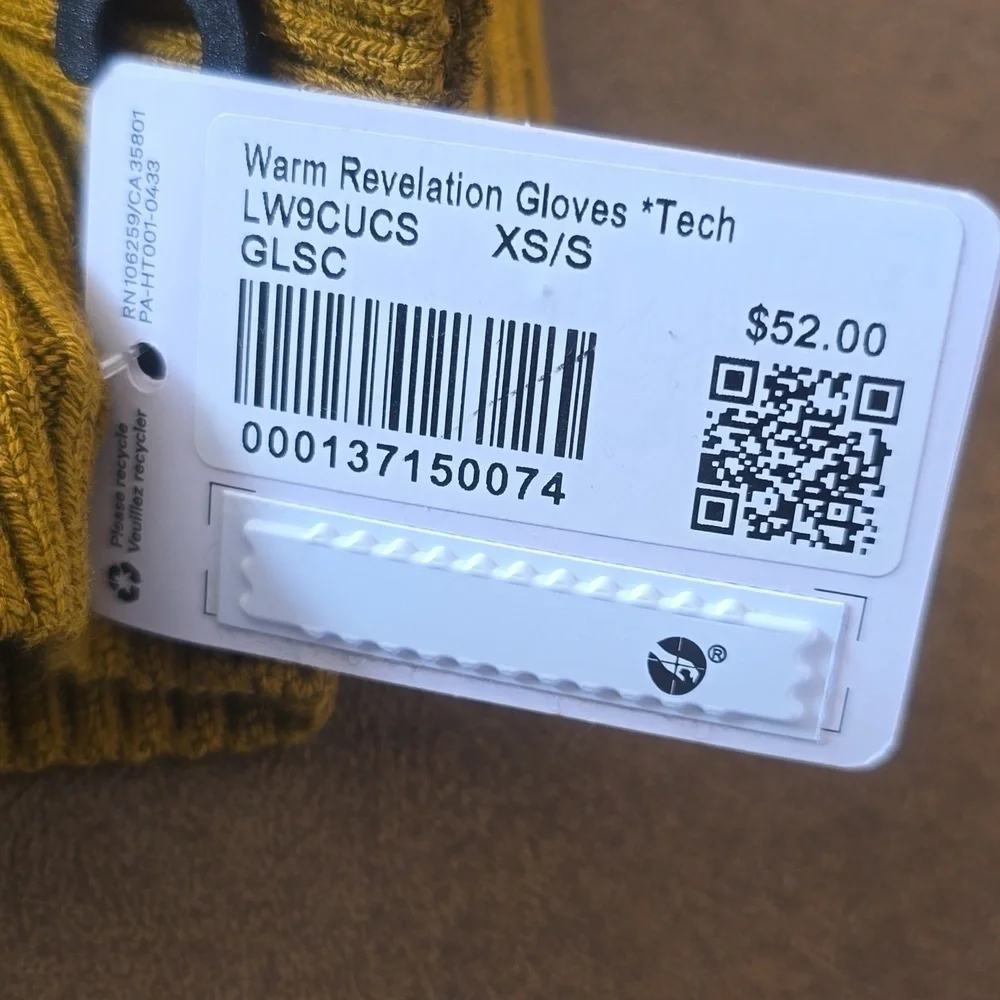 NWT Lululemon Women's Warm Revelation Gloves Tech-Friendly Size XS/S Color GLSC - Picture 5 of 6